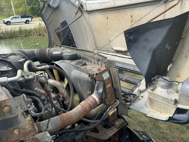 2008 Ford F-650 Straight Frame XL