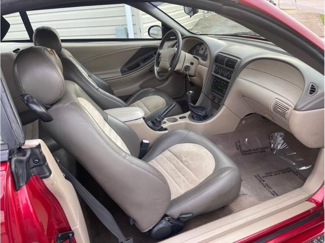 2001 Ford Mustang Cobra