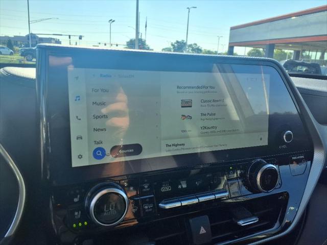 2024 Toyota Highlander Platinum