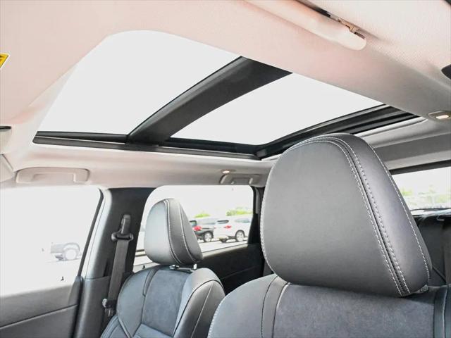 2024 Mitsubishi Outlander PHEV SE S-AWC
