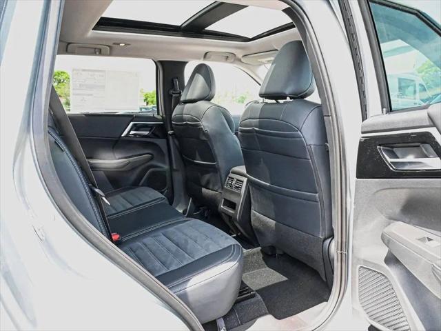 2024 Mitsubishi Outlander PHEV SE S-AWC