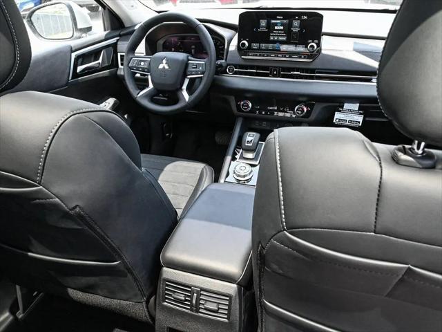 2024 Mitsubishi Outlander PHEV SE S-AWC