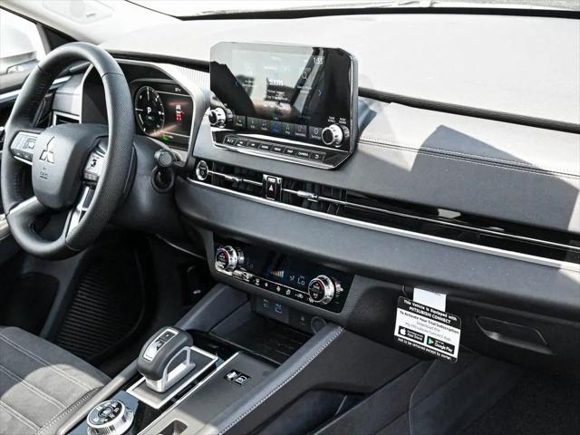 2024 Mitsubishi Outlander PHEV SE S-AWC