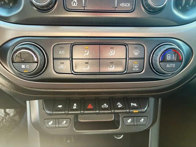 2022 GMC Canyon 4WD Crew Cab Short Box AT4 - Leather