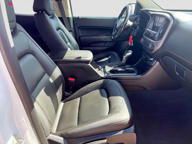 2022 GMC Canyon 4WD Crew Cab Short Box AT4 - Leather