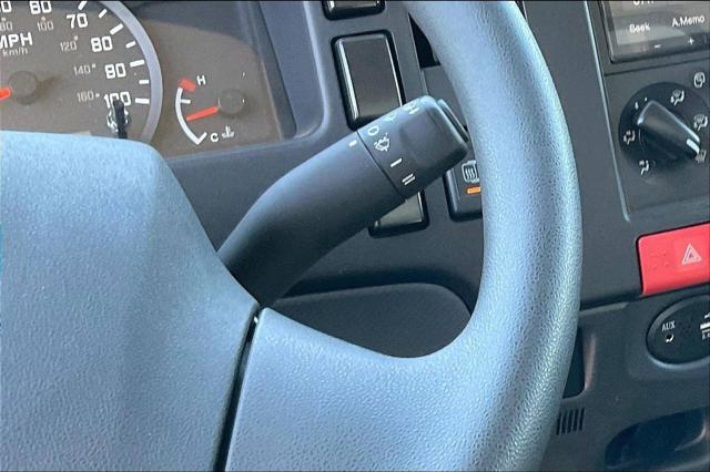 2025 Chevrolet 3500 LCF Gas Unknown