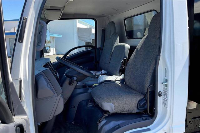 2025 Chevrolet 3500 LCF Gas Unknown