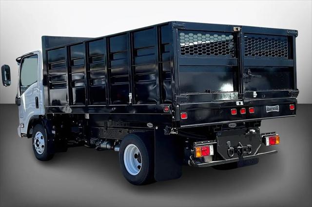 2025 Chevrolet 3500 LCF Gas Unknown