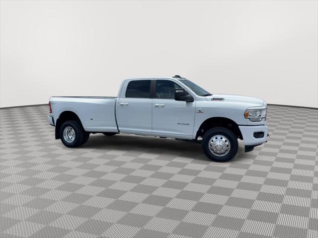 2024 RAM Ram 3500 RAM 3500 BIG HORN CREW CAB 4X4 8 BOX