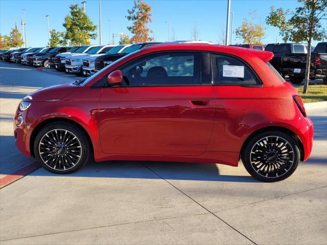 2024 Fiat FIAT 500e 500e INSPI(RED)