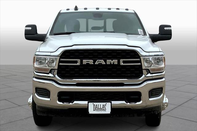 2024 RAM Ram 3500 RAM 3500 TRADESMAN CREW CAB 4X4 8 BOX