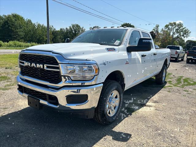 2024 RAM Ram 2500 RAM 2500 TRADESMAN CREW CAB 4X4 8 BOX