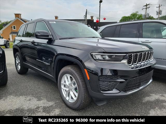 2024 Jeep Grand Cherokee GRAND CHEROKEE LAREDO X 4X4