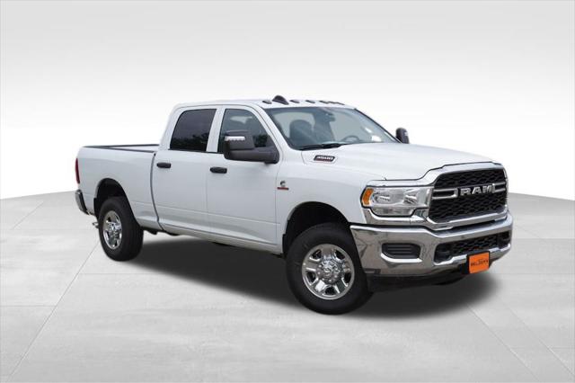 2024 RAM Ram 3500 RAM 3500 TRADESMAN CREW CAB 4X4 64 BOX