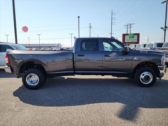 2024 RAM Ram 3500 RAM 3500 TRADESMAN CREW CAB 4X4 8 BOX