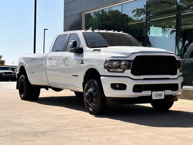 2024 RAM Ram 3500 RAM 3500 BIG HORN CREW CAB 4X4 8 BOX