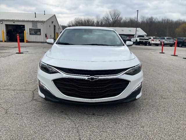 2023 Chevrolet Malibu FWD RS