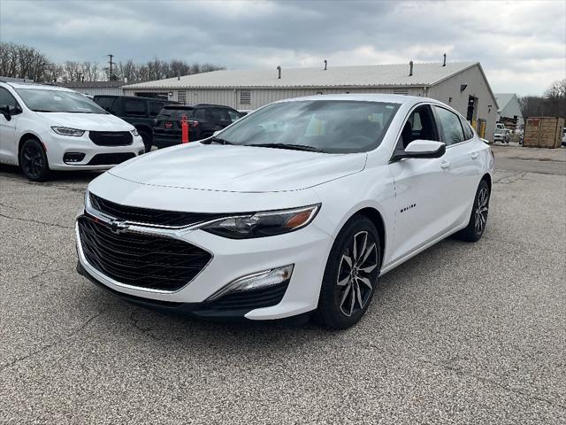 2023 Chevrolet Malibu FWD RS