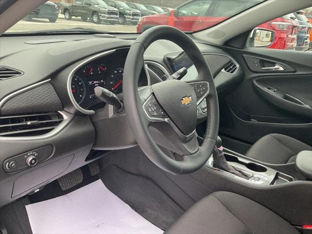 2023 Chevrolet Malibu FWD RS