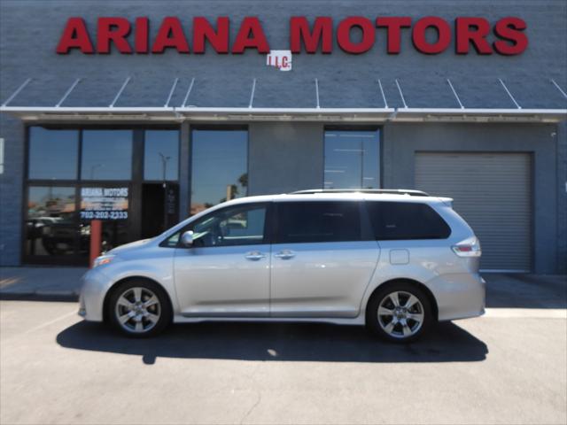2018 Toyota Sienna SE for sale in Las Vegas, NV