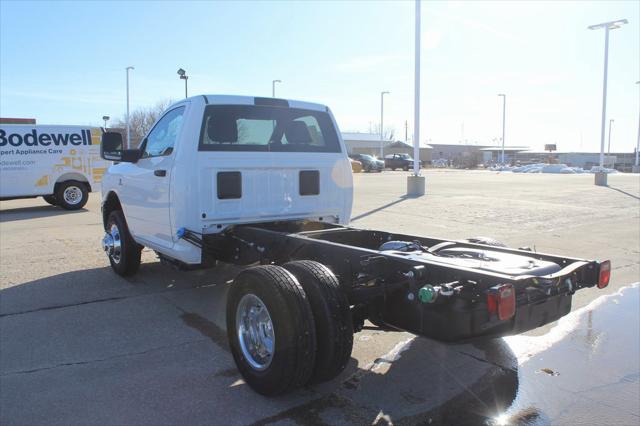 2024 Ram 3500 Tradesman/SLT