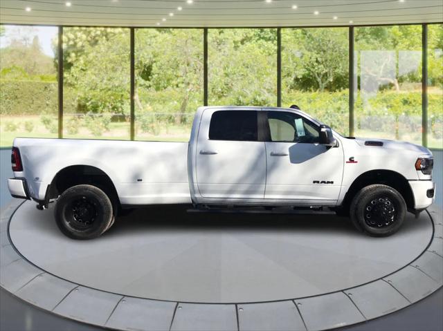 2024 RAM Ram 3500 RAM 3500 BIG HORN CREW CAB 4X4 8 BOX