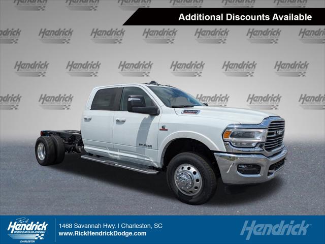 2024 RAM Ram 3500 Chassis Cab RAM 3500 LARAMIE CREW CAB CHASSIS 4X4 60 CA