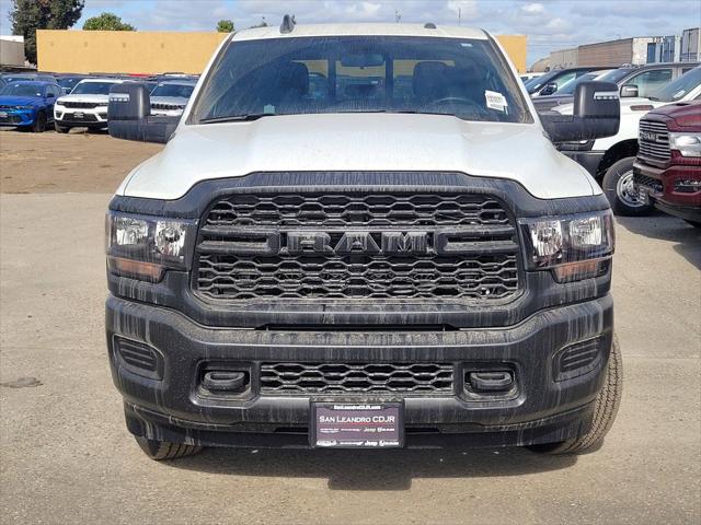 2024 RAM Ram 2500 RAM 2500 TRADESMAN CREW CAB 4X4 64 BOX