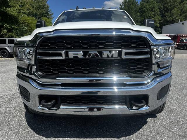 2024 RAM Ram 4500 Chassis Cab RAM 4500 TRADESMAN CHASSIS REGULAR CAB 4X2 108 CA