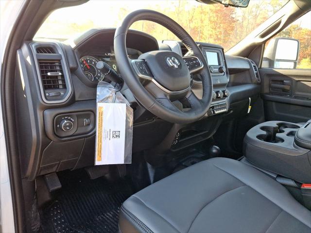 2024 Ram 3500 Chassis Cab Tradesman/SLT/Laramie/Limited