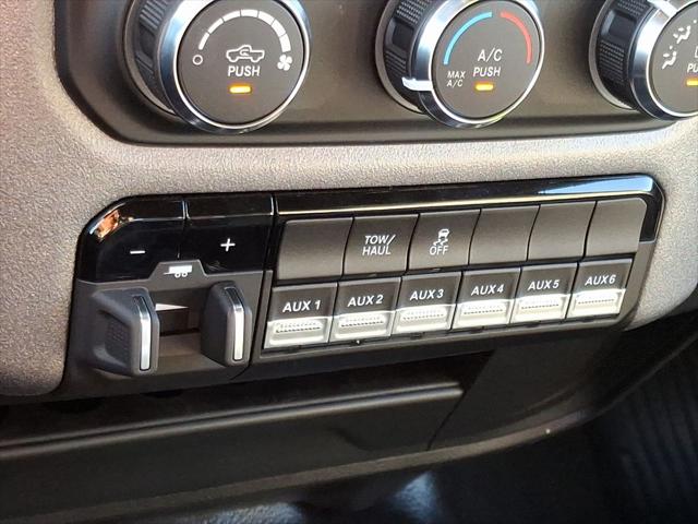 2024 Ram 3500 Chassis Cab Tradesman/SLT/Laramie/Limited