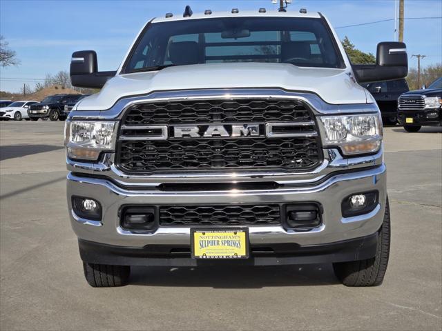 2024 RAM Ram 3500 Chassis Cab RAM 3500 TRADESMAN CHASSIS REGULAR CAB 4X4 60 CA