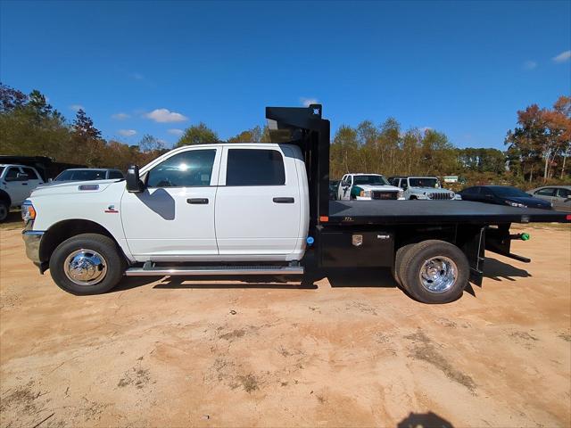 2024 RAM Ram 3500 Chassis Cab RAM 3500 TRADESMAN CREW CAB CHASSIS 4X4 60 CA