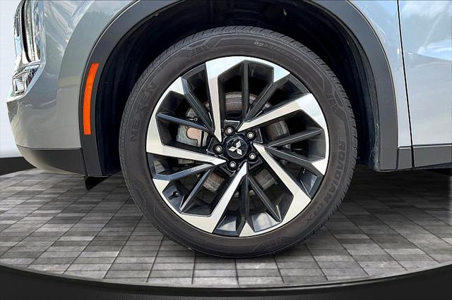 2023 Mitsubishi Outlander PHEV SE S-AWC