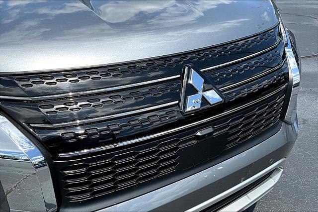 2023 Mitsubishi Outlander PHEV SE S-AWC
