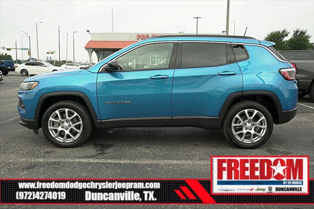 2023 Jeep Compass Latitude Lux FWD