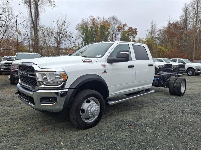 2024 RAM Ram 5500 Chassis Cab RAM 5500 TRADESMAN CHASSIS CREW CAB 4X2 84 CA