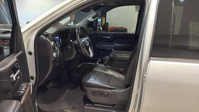 2020 GMC Sierra 3500HD 4WD Crew Cab Long Bed Denali
