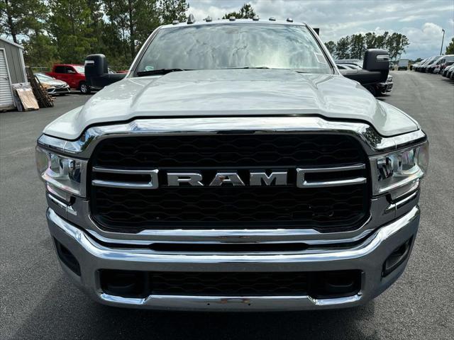 2024 Ram 3500 Tradesman/SLT/Laramie/Limited