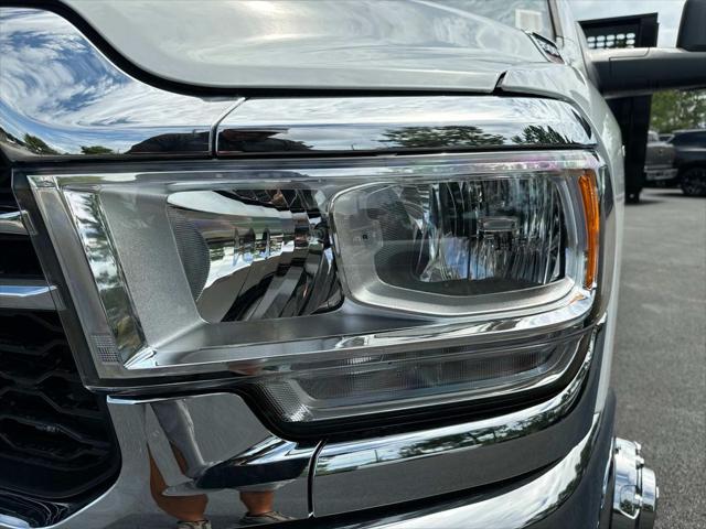 2024 Ram 3500 Tradesman/SLT/Laramie/Limited