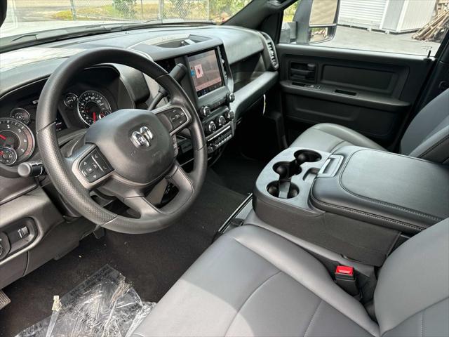 2024 Ram 3500 Tradesman/SLT/Laramie/Limited