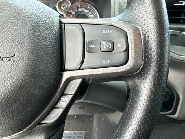 2024 Ram 3500 Tradesman/SLT/Laramie/Limited