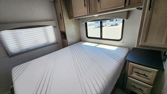 2023 Ford E-450 Cutaway Unknown