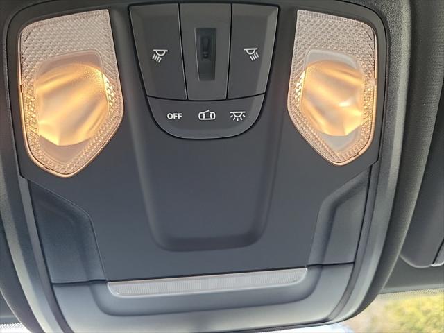 2024 Ram 3500 Tradesman/SLT