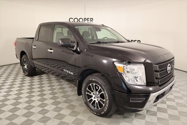 2021 Nissan TITAN Crew Cab SV 4x2