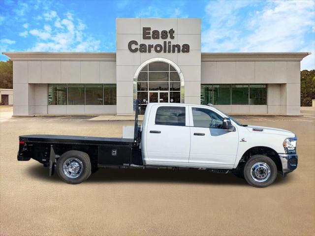 2024 RAM Ram 3500 Chassis Cab RAM 3500 TRADESMAN CREW CAB CHASSIS 4X4 60 CA