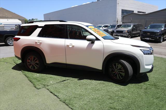 2022 Nissan Pathfinder SV 4WD