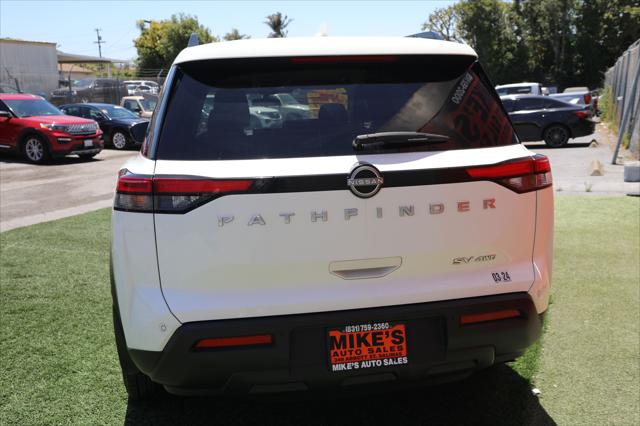 2022 Nissan Pathfinder SV 4WD