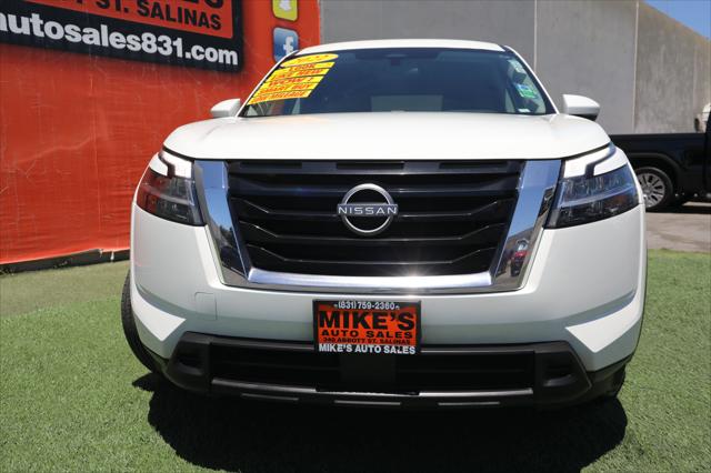 2022 Nissan Pathfinder SV 4WD