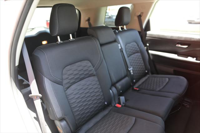 2022 Nissan Pathfinder SV 4WD